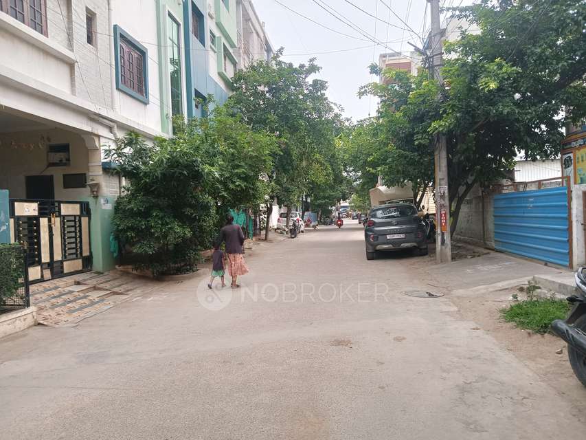 2 BHK Flat In Vaishnavi  Apartment  For Sale  In Kukatpally