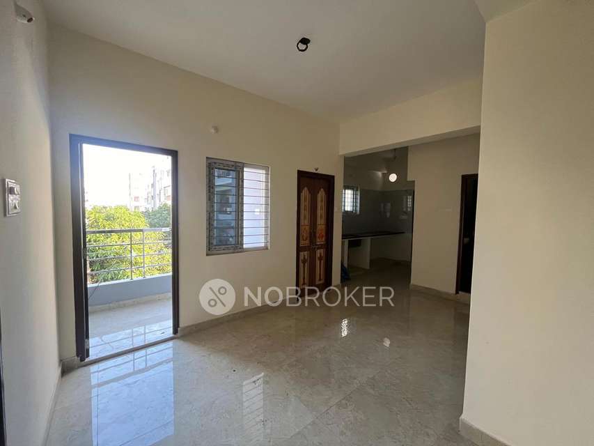 2 BHK Flat In Vaishnavi  Apartment  For Sale  In Kukatpally