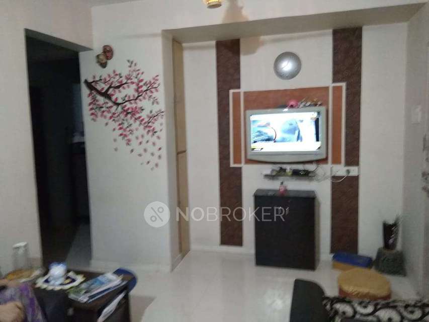 2 BHK Flat In Srjikrupa2 Chs For Sale  In Narendra Ballal Marg