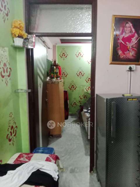 1 BHK Flat In Apartment For Sale  In Laxmi Nagar,