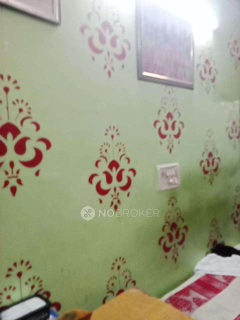 1 BHK Flat In Apartment For Sale  In Laxmi Nagar,