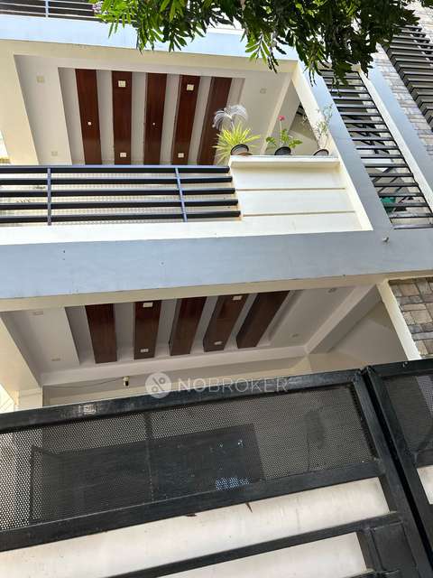 4 BHK House For Sale  In Peeramcheru Road
