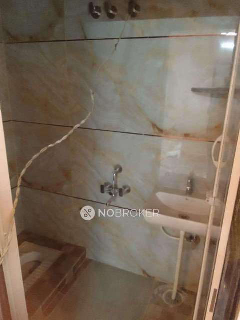 4+ BHK Flat In Standalone Building  For Sale  In Garvebhavipalya 