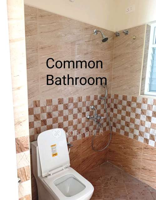 2 BHK Flat In Raghavendra Flats For Sale  In 354w+3hp, Munuswamy St, Venkatesh Nagar, Virugambakkam, Chennai, Tamil Nadu 600092, India