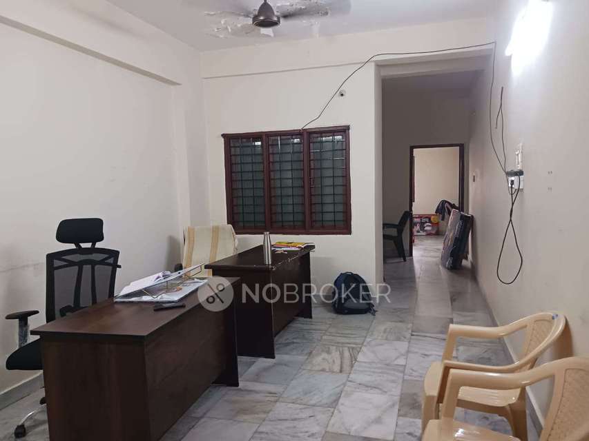 1 BHK Flat For Sale  In  Barkatpura