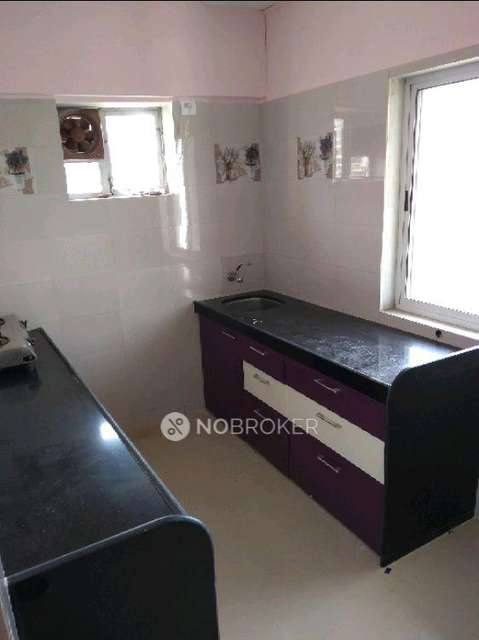 2 BHK Flat In Shree Ram Apartments For Sale  In Malad West