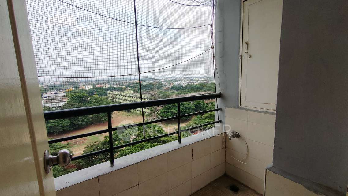 2 BHK Flat In Kg Signature City For Sale  In Mogappair 