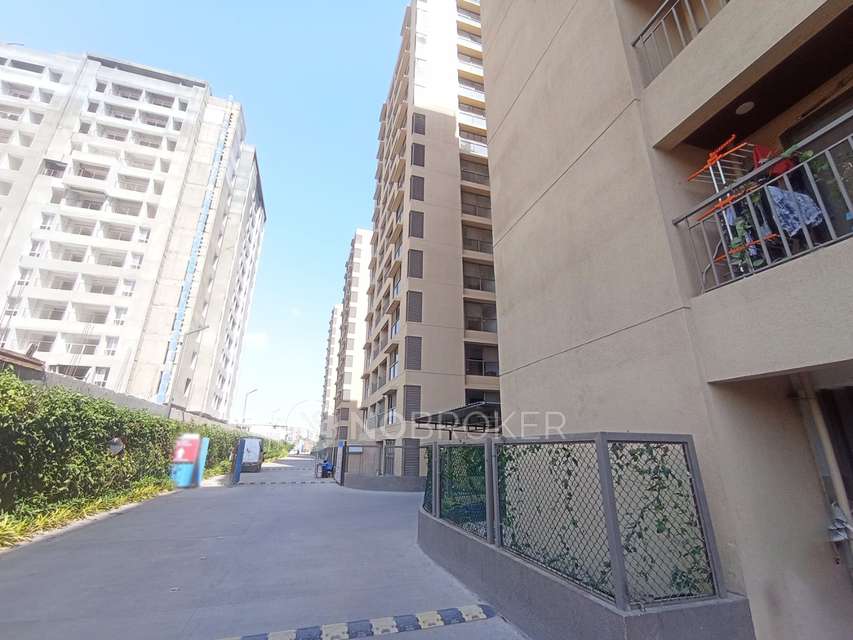 2 BHK Flat In Ganga New Town for Rent  In Madhav Nagar