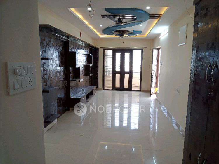 4+ BHK Flat For Sale  In Kondapur