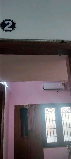 PG for Girls in Pallikaranai