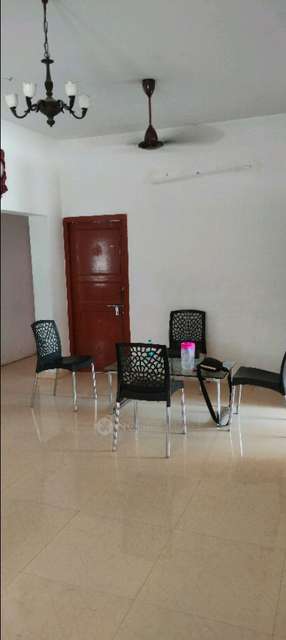 PG for Girls in Pallikaranai