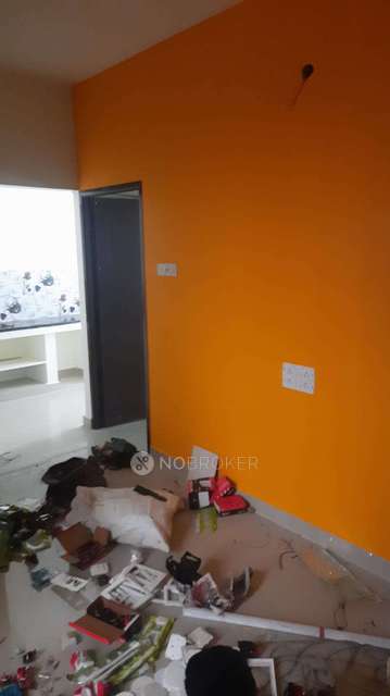 2 BHK Flat In Varadhambal Avenue for Rent  In 18, 200 Feet Radial Rd, Ganapathy Nagar, Kovilambakkam, Chennai, Tamil Nadu 600129, India