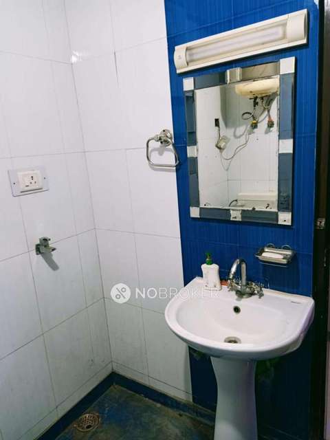 3 BHK Flat In Sadbhavana Apartment For Sale  In Patparganj