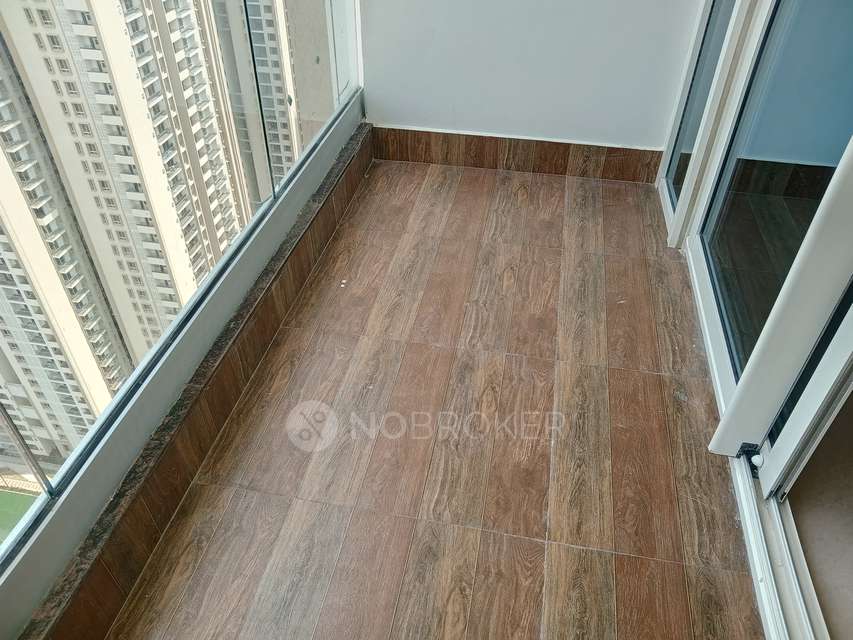 3 BHK Flat In Auro Kohinoor For Sale  In Kothaguda,