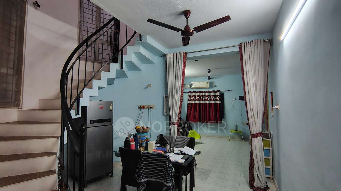 3 BHK Villa In Sai Shahi Apartment For Sale  In Sai Shahi Apartment, 475, Kamakoti Nagar, Kamatchi Nagar, Kamakoti Nagar, Pallikaranai, Chennai, Tamil Nadu 600100, India
