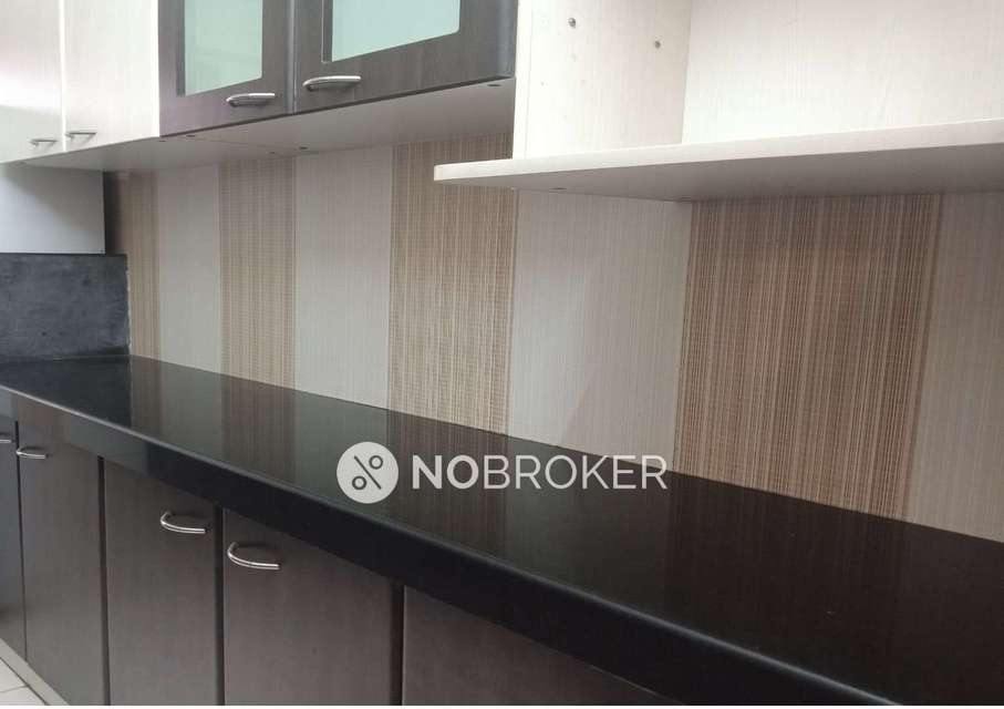 2 BHK Flat In Ivory Towers Chs Ltd For Sale  In Wadala East