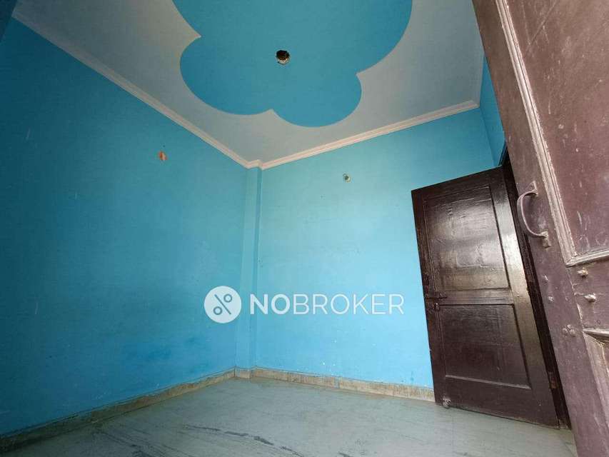 2 BHK Flat In  Dlf Ankur Vihar For Sale  In Loni