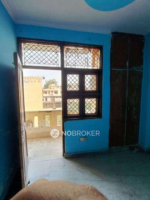 2 BHK Flat In  Dlf Ankur Vihar For Sale  In Loni