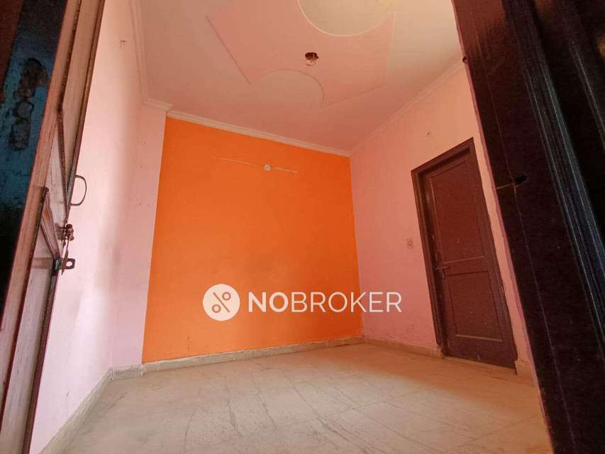 2 BHK Flat In  Dlf Ankur Vihar For Sale  In Loni