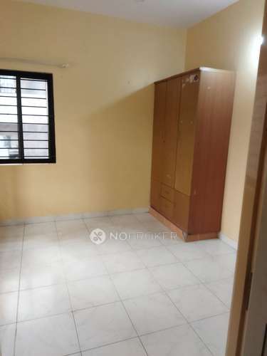 2 BHK Flat In Chamundi Emerald For Sale  In Btm Layout