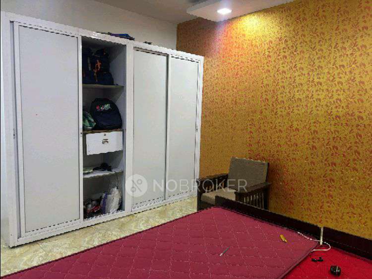 PG for Boys in Sector 43