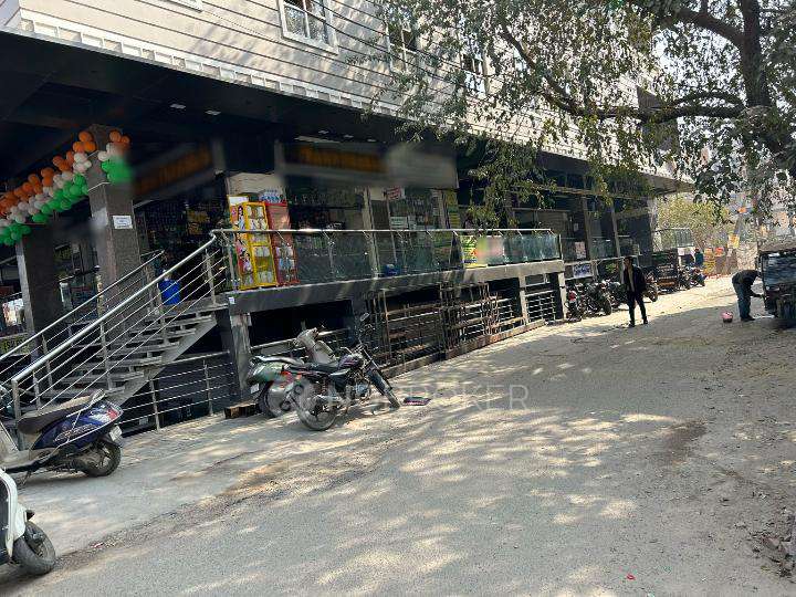 Shop in Pratap Vihar, Ghaziabad for sale 