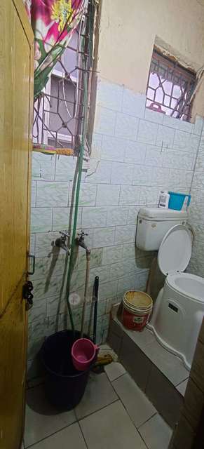 2 BHK Flat For Sale  In Karol Bagh