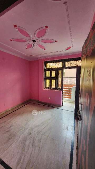 2 BHK Flat In Sb For Sale  In Manglapuri