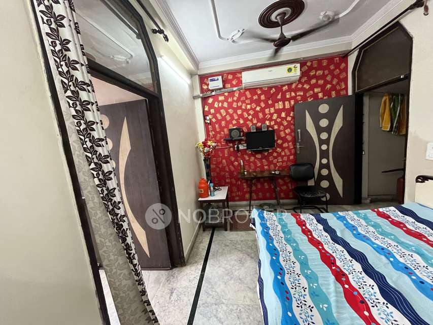 2 BHK Villa In Mukherjee Park Rwa Welfare Association For Sale  In Tilak Nagar