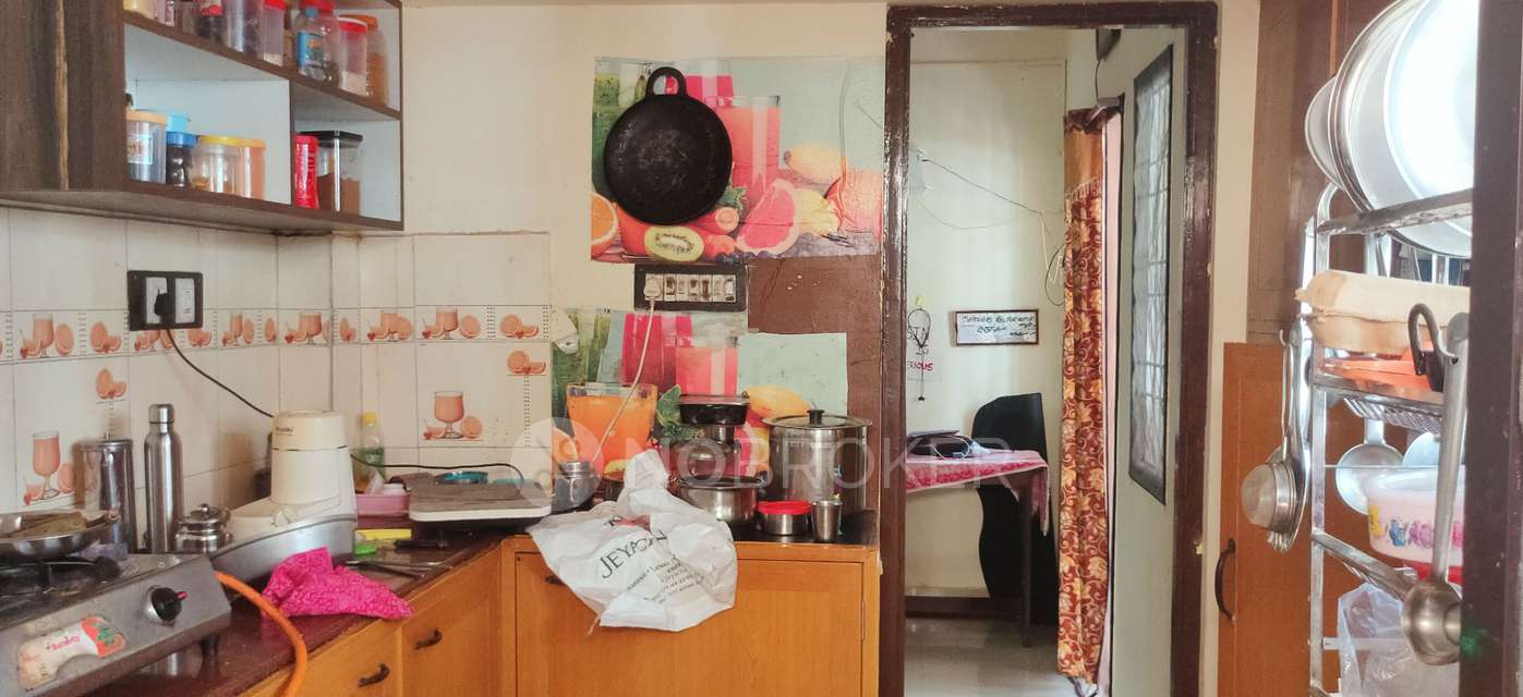 4 BHK Flat In Lake View Apartment For Sale  In Santhosapuram