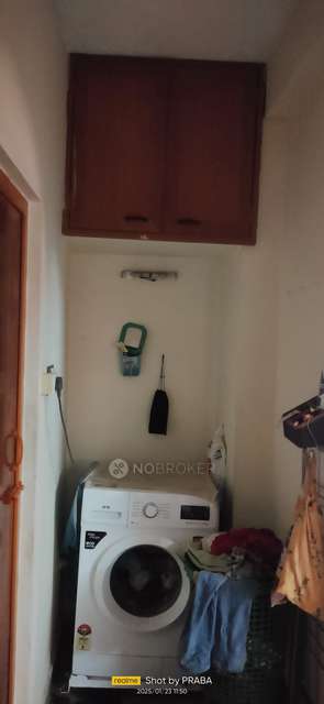 4 BHK Flat In Lake View Apartment For Sale  In Santhosapuram