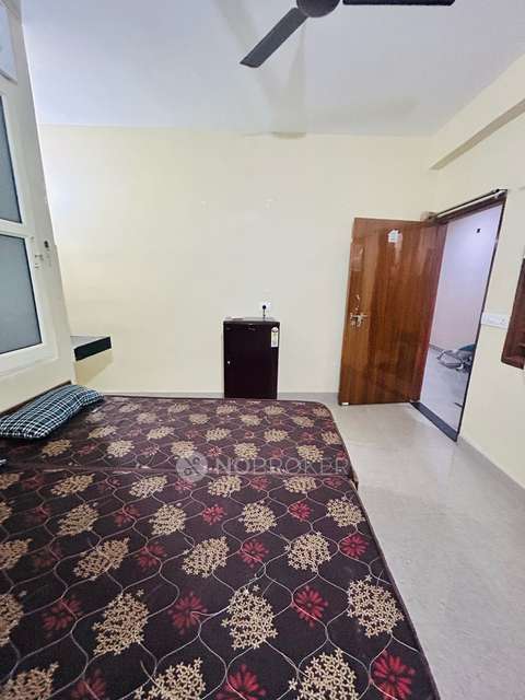 1 RK Flat In Satveda Stay for Rent  In Sector 68