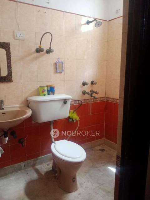 2 BHK Flat In East Avenue Apartment For Sale  In Indirapuram