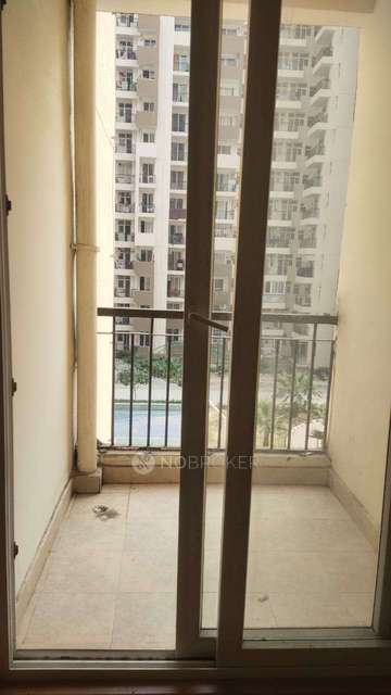 2 BHK Flat In Amrapali Leisure Park For Sale  In Techzone 4