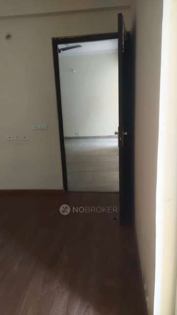 2 BHK Flat In Amrapali Leisure Park For Sale  In Techzone 4