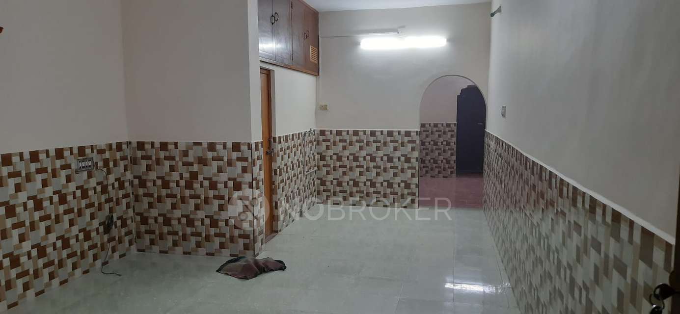 2 BHK Flat In Sahaya Flats For Sale  In Ram Colony