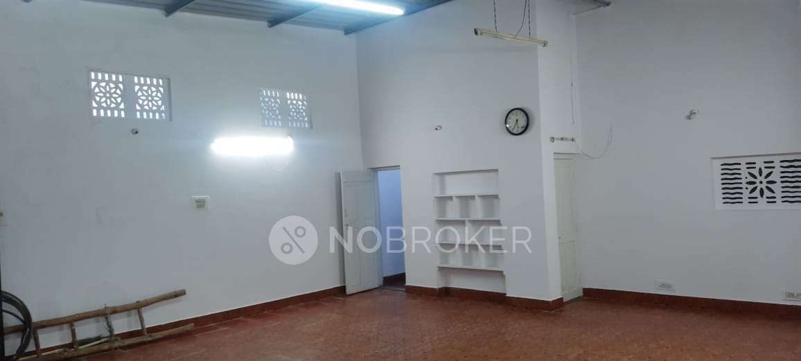 Godown/Warehouse in Domlur Layout, Bangalore for Rent 