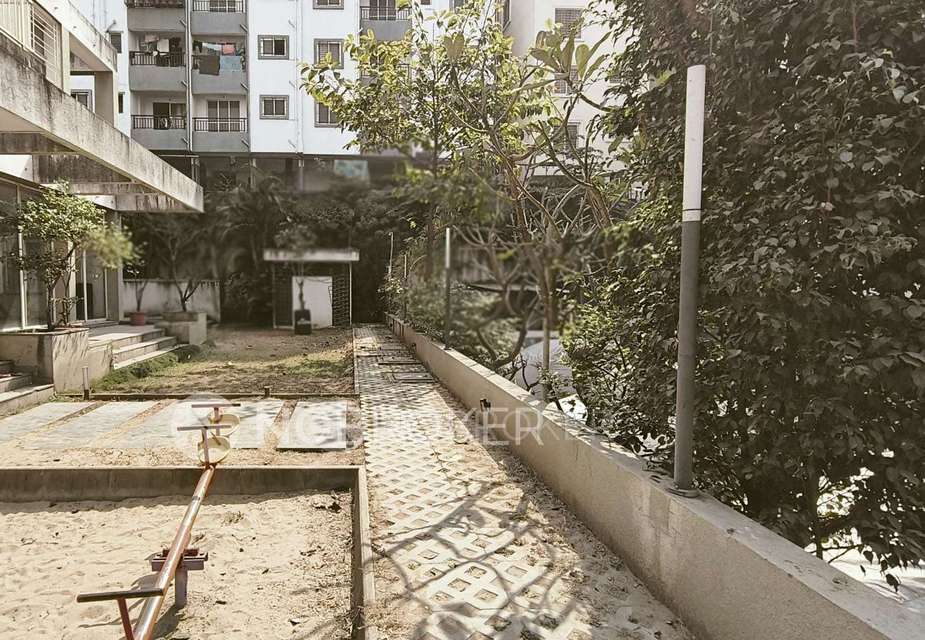 2 BHK Flat In Aasamant Apartment  For Sale  In Ambegaon Khurd