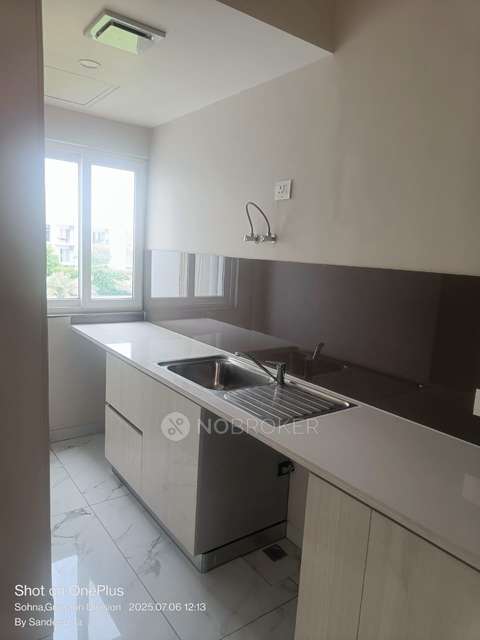 3 BHK Flat In Central Park Flower Valley for Rent  In Sector 32