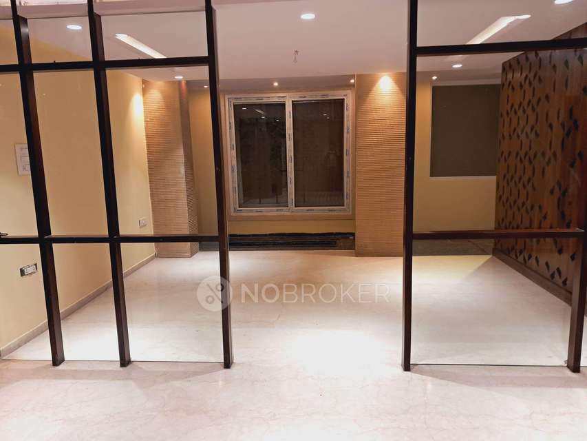 4 BHK Flat In Sri Tirumala Solitare For Sale  In Punjagutta