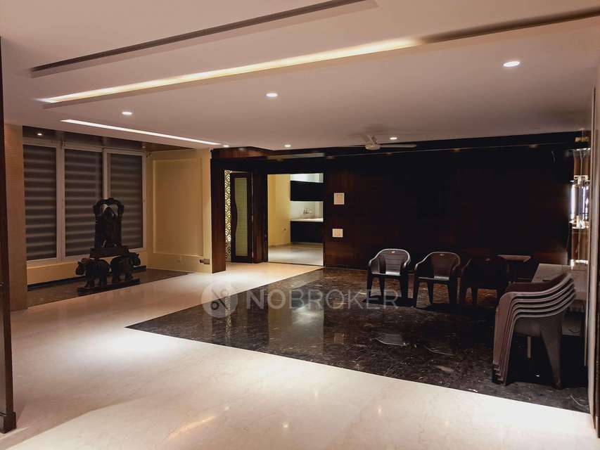 4 BHK Flat In Sri Tirumala Solitare For Sale  In Punjagutta