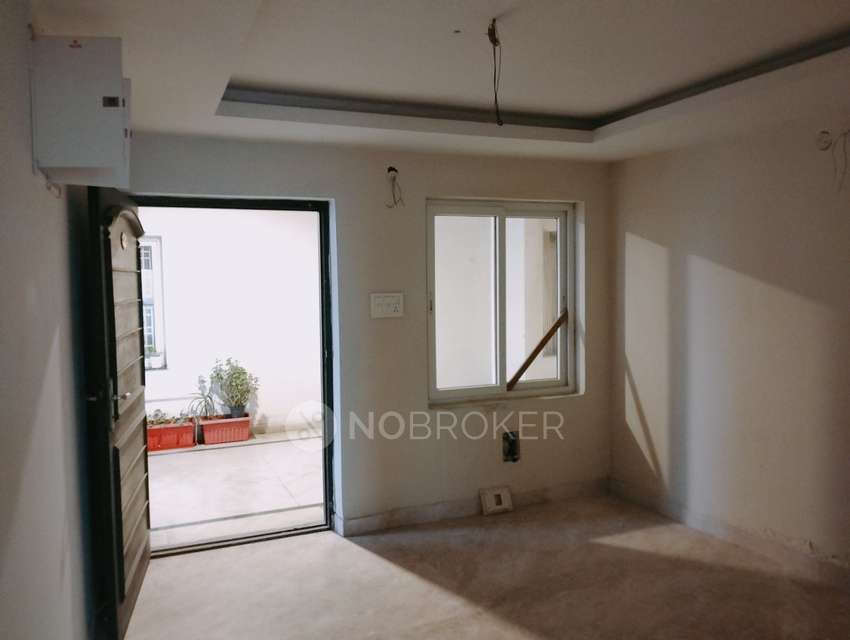 3 BHK Flat In Aditya Empress Heights For Sale  In Shaikpet