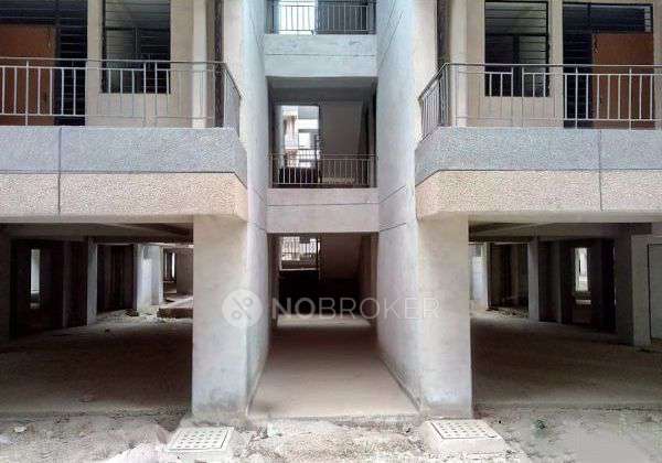 1 BHK Flat In Yamuna Expressway Authority Flat For Sale  In Yamuna Expressway Authority Flat