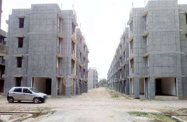1 BHK Flat In Yamuna Expressway Authority Flat For Sale  In Yamuna Expressway Authority Flat
