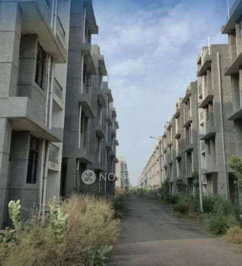 1 BHK Flat In Yamuna Expressway Authority Flat For Sale  In Yamuna Expressway Authority Flat