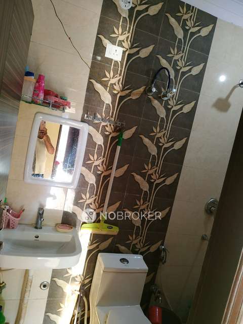 1 BHK Flat In Dahya Apartment  For Sale  In Laxman Vihar