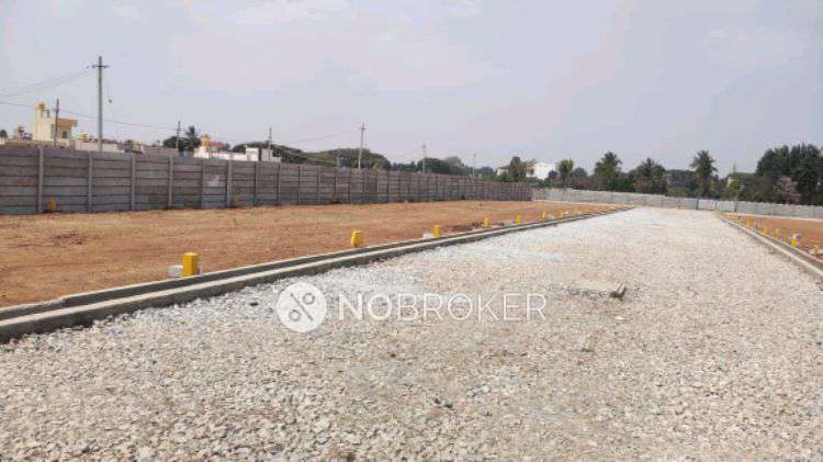 Plot For Sale  In Bhunidhi Krishan Enclave In Bagalur Main Rd