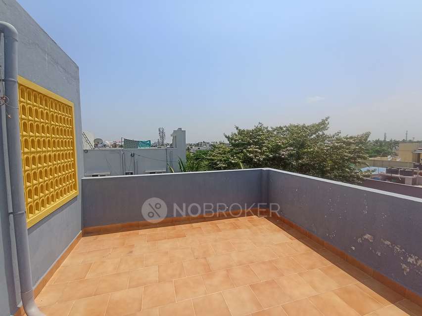 3 BHK Flat In Padmalaya For Sale  In Ponniamanmedu 