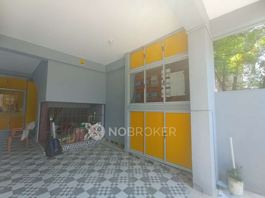 3 BHK Flat In Padmalaya For Sale  In Ponniamanmedu 