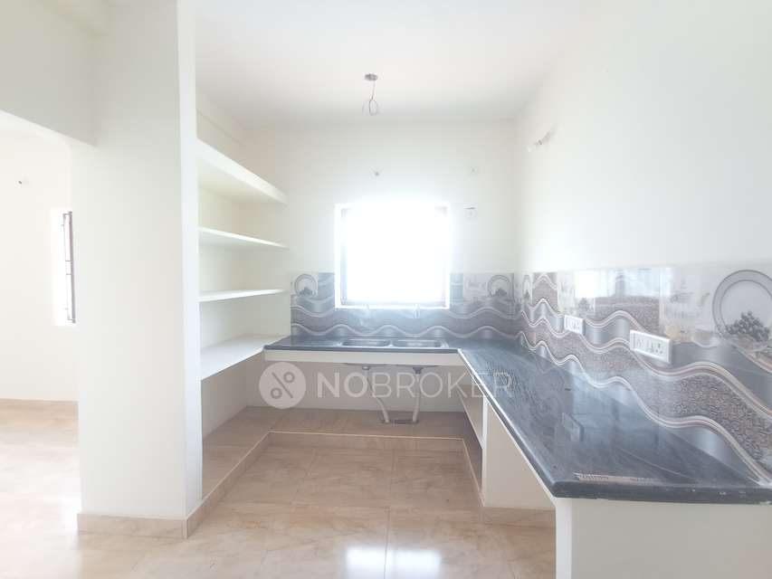 3 BHK Flat In Padmalaya For Sale  In Ponniamanmedu 